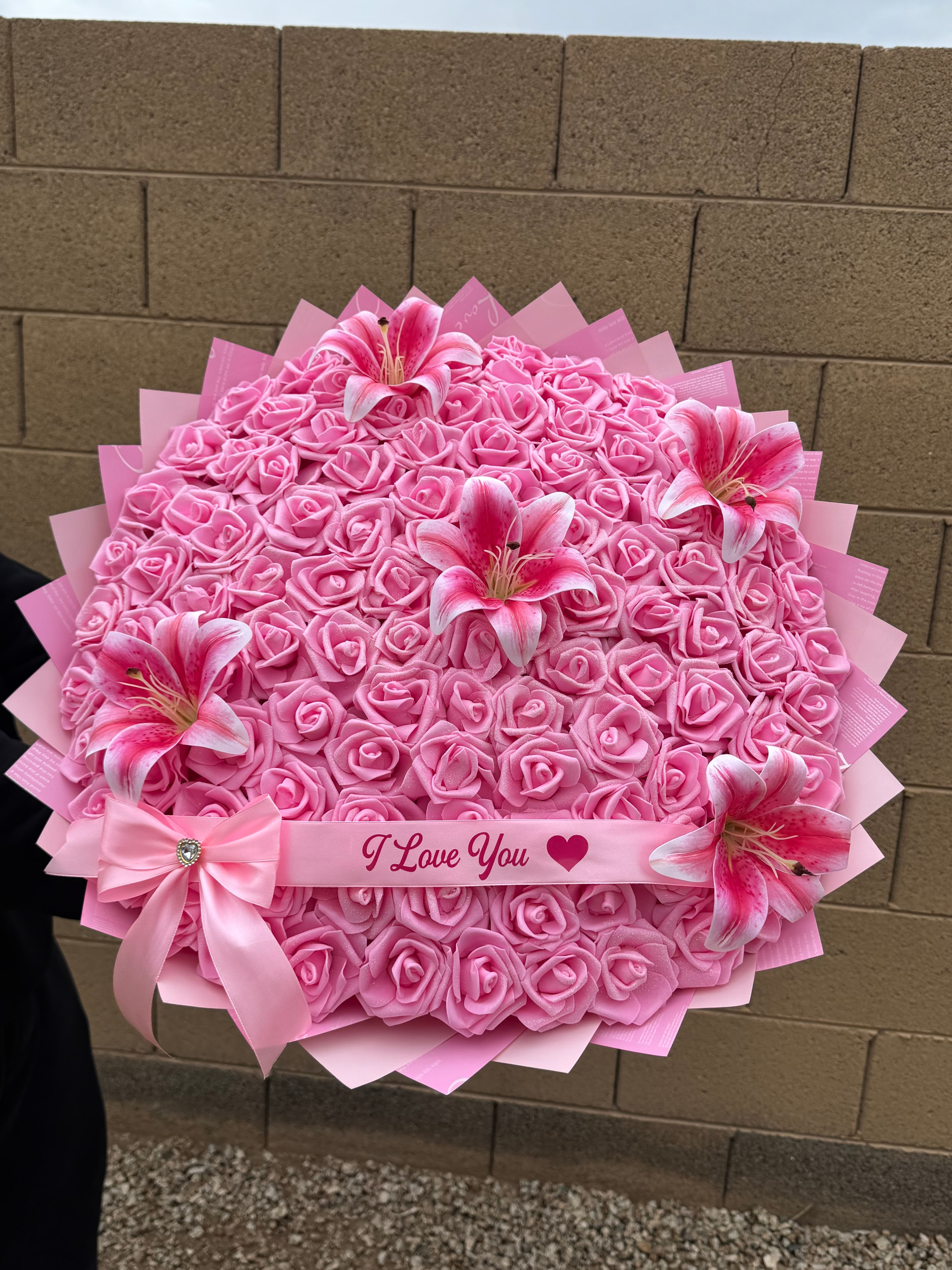 Pink Roses Bouquet (100)