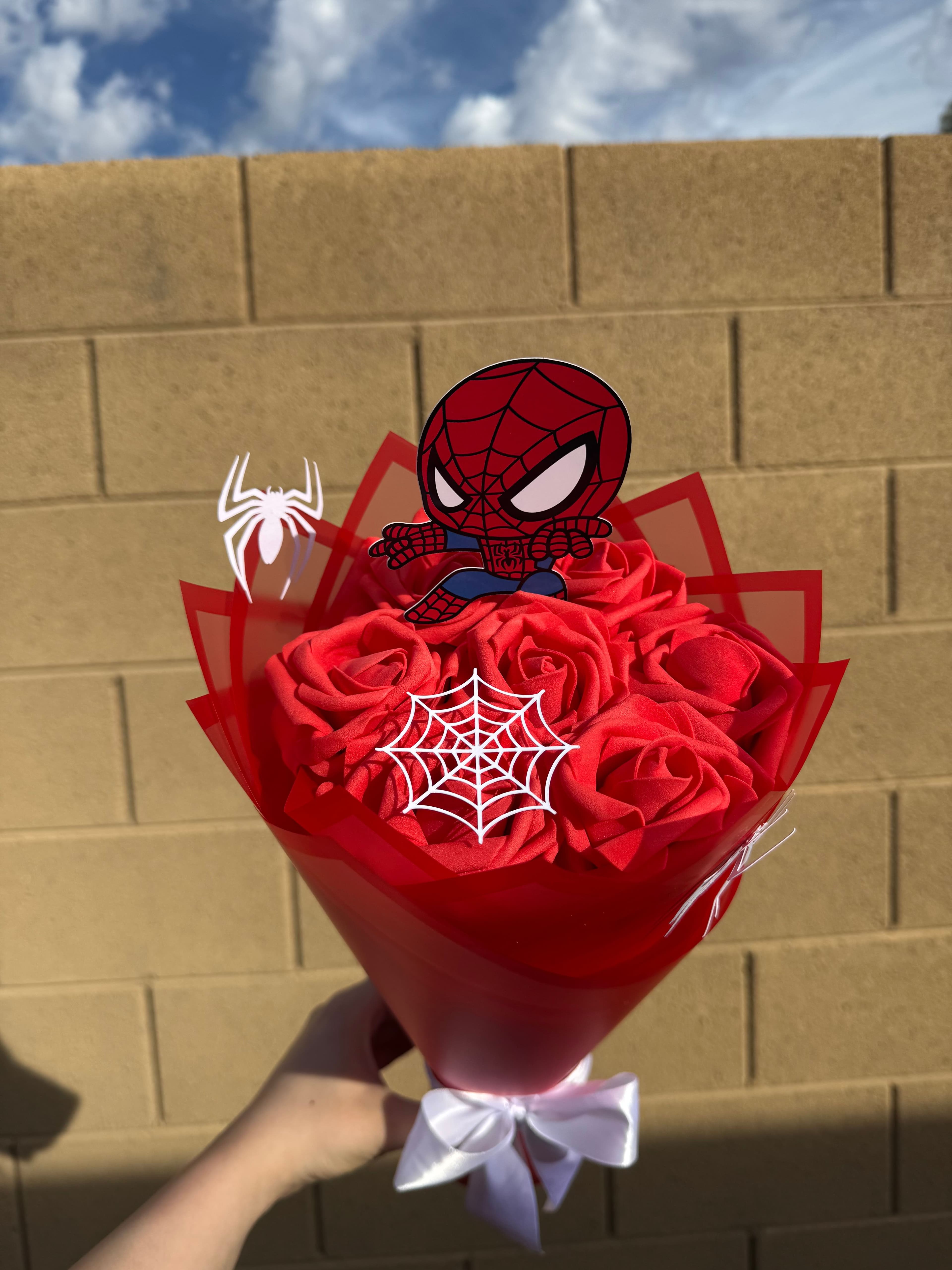 Spiderman 7 eternal Red Roses Gift ๐ธ๏ธ - photo 1