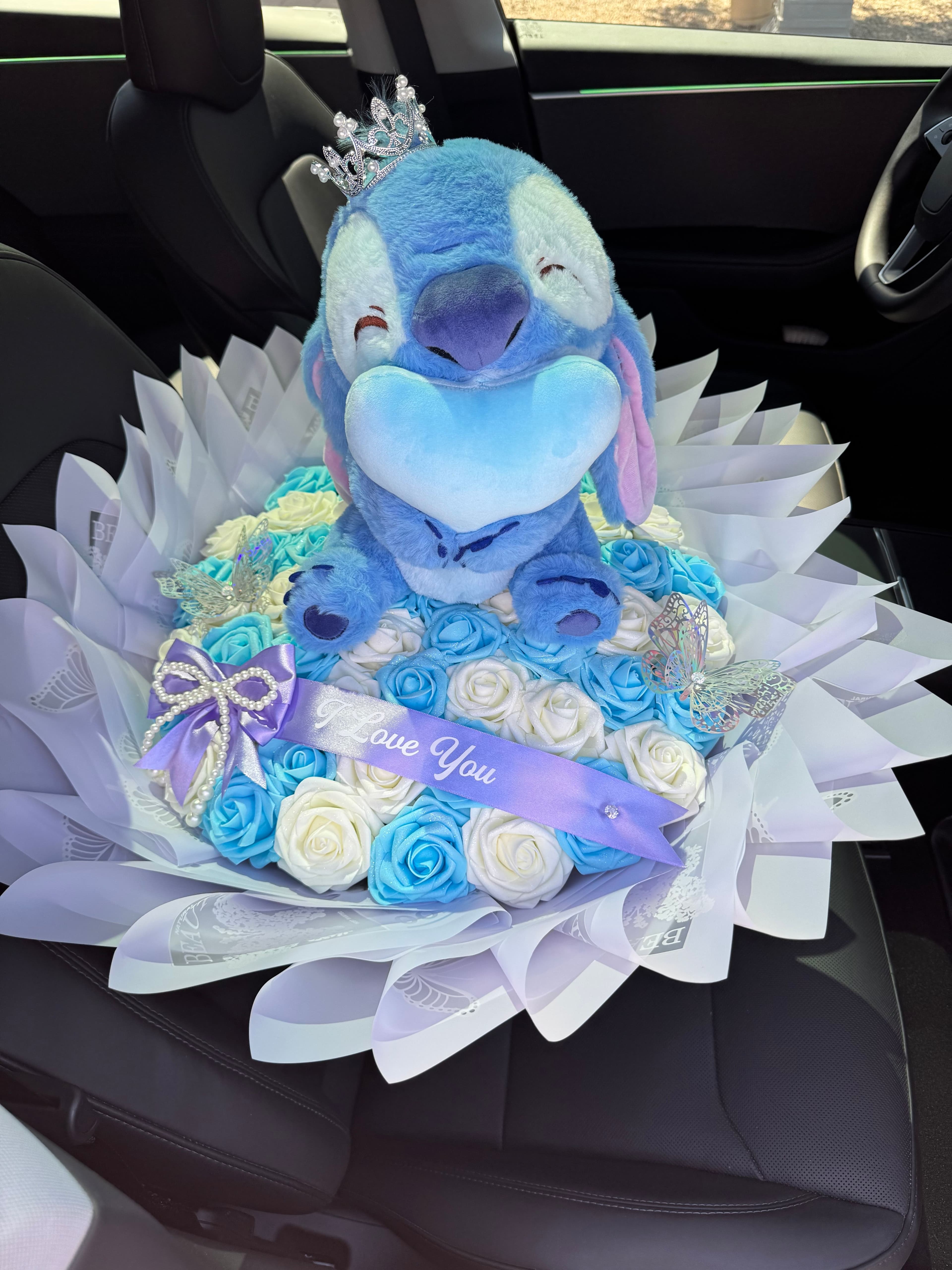 Stitch 50 Blue & White Artificial Roses 🩵 - photo 1
