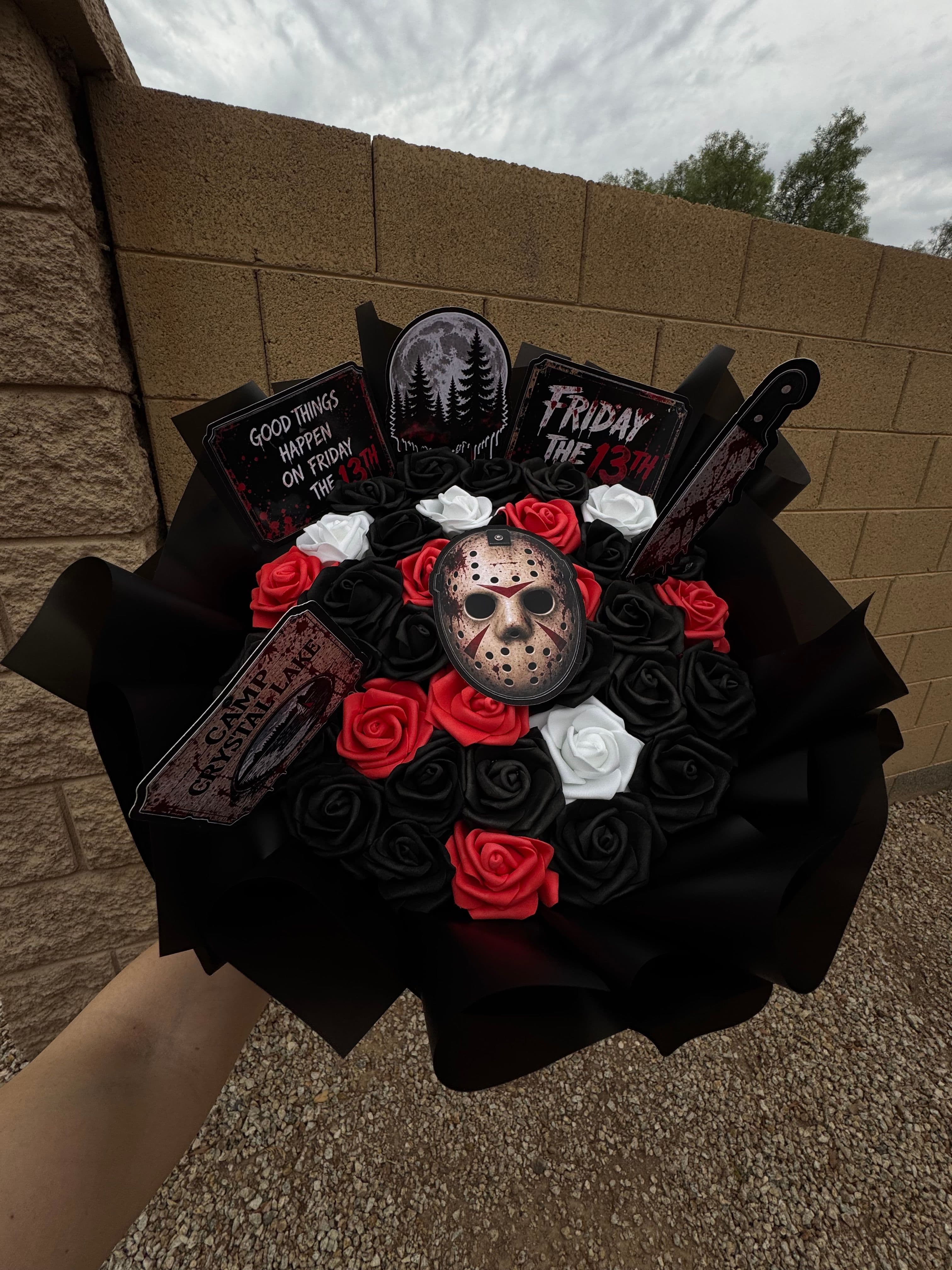 πͺ Jason Friday the 13th Artificial Bouquet π€ - photo 3