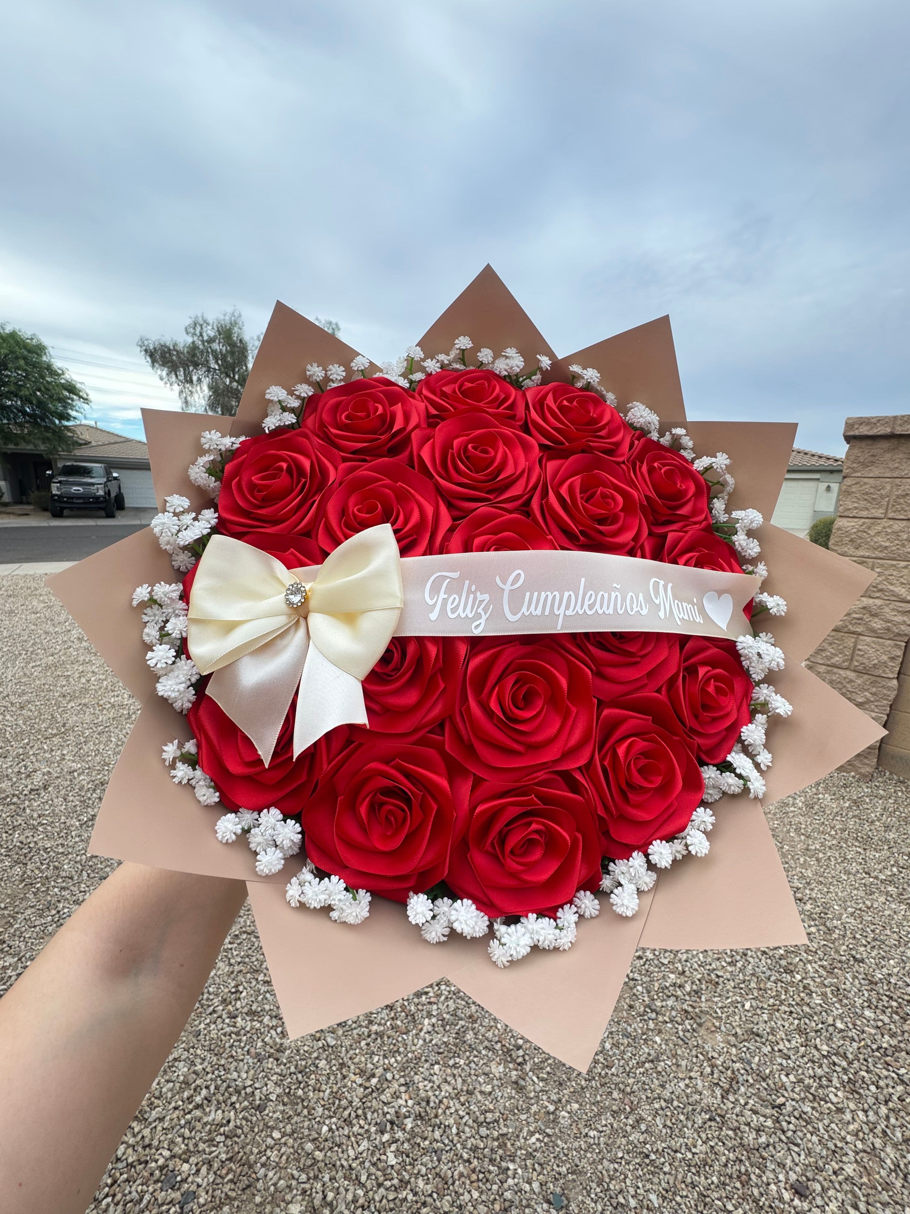 20 Red Rose Eternal Ribbon Bouquet - photo 1