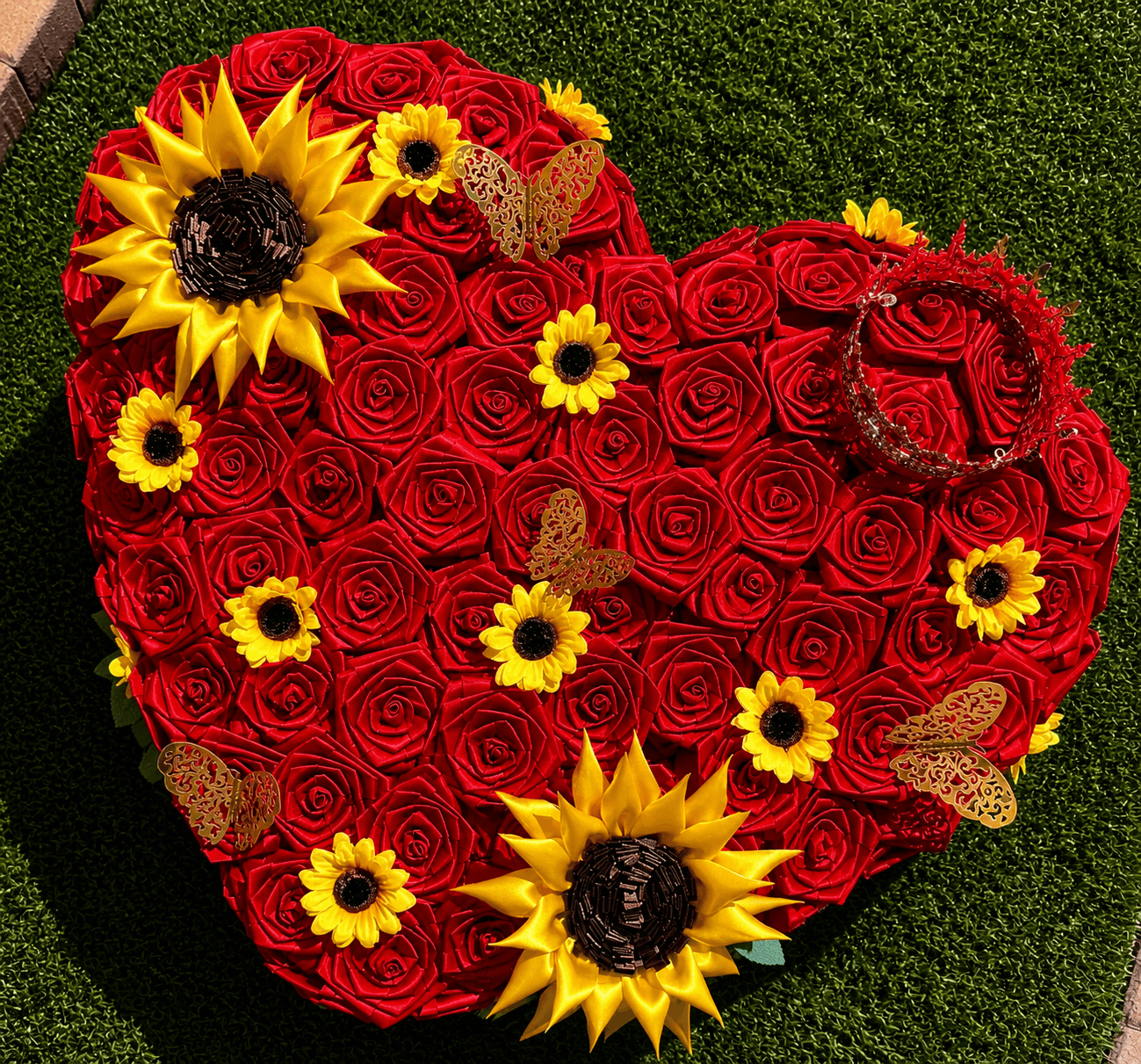 Standing Heart Bouquet 100 Roses - photo 2