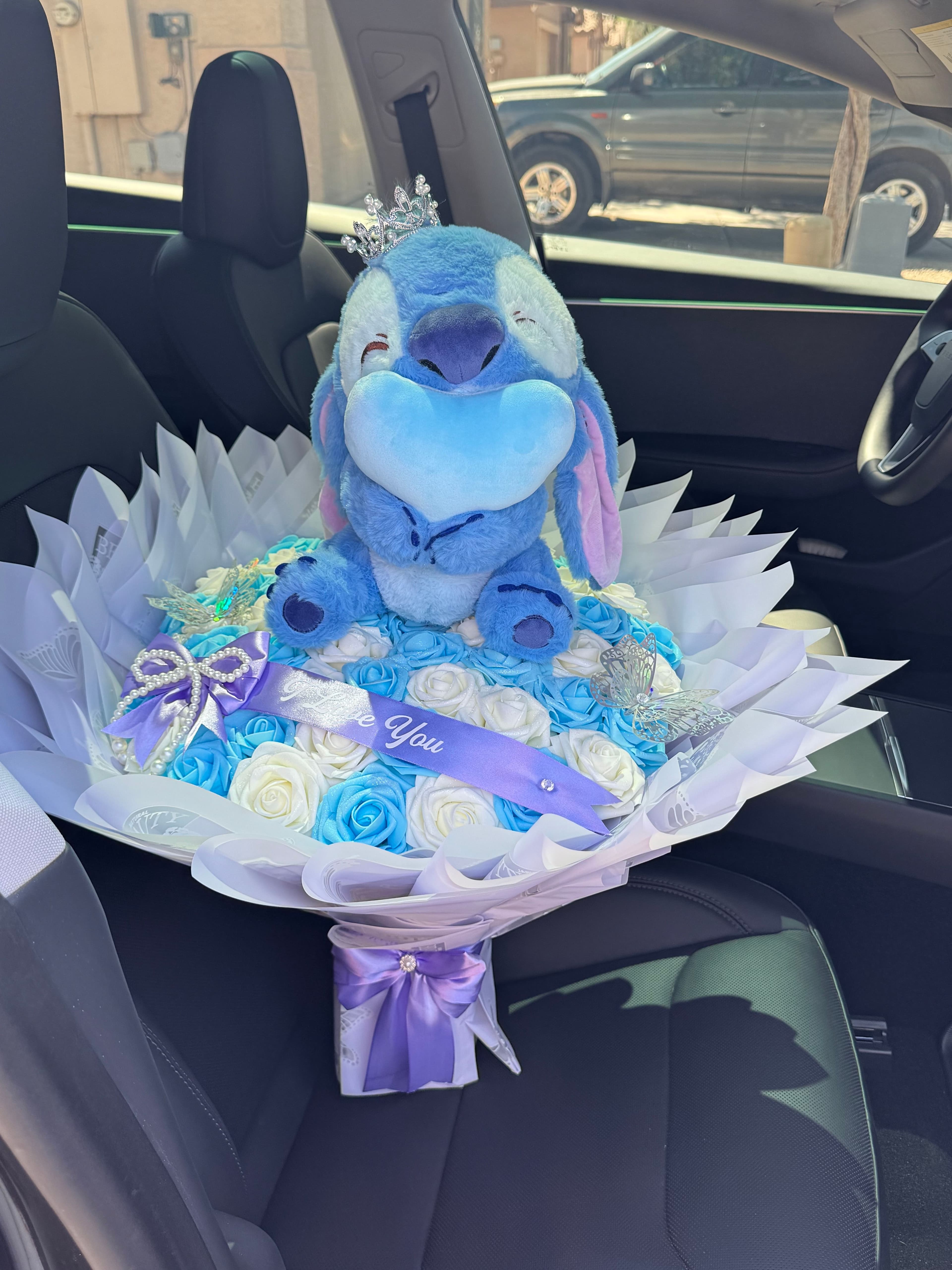 Stitch 50 Blue & White Artificial Roses 🩵 - photo 2