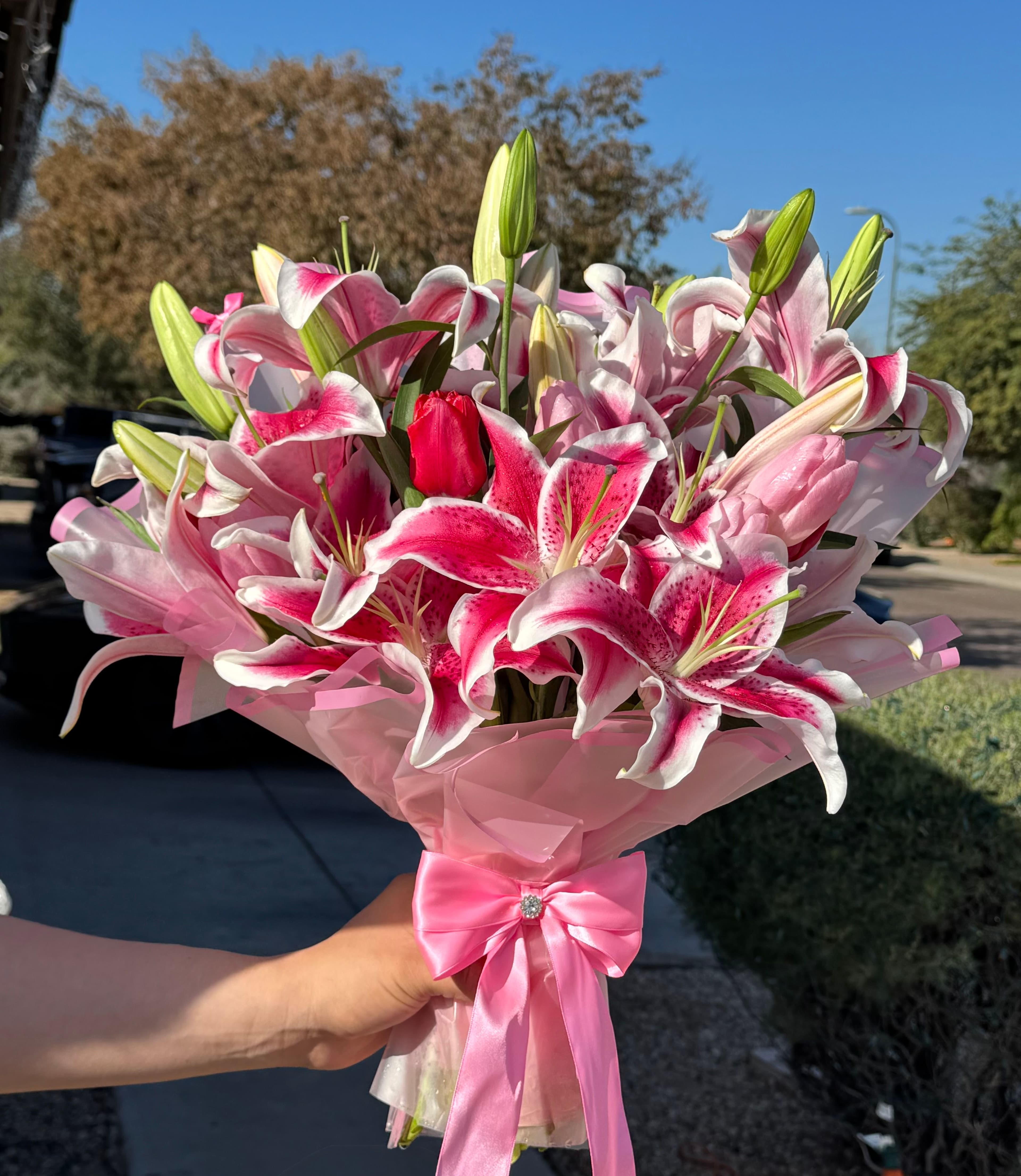 Lilies and Tulips ๐ท - photo 1