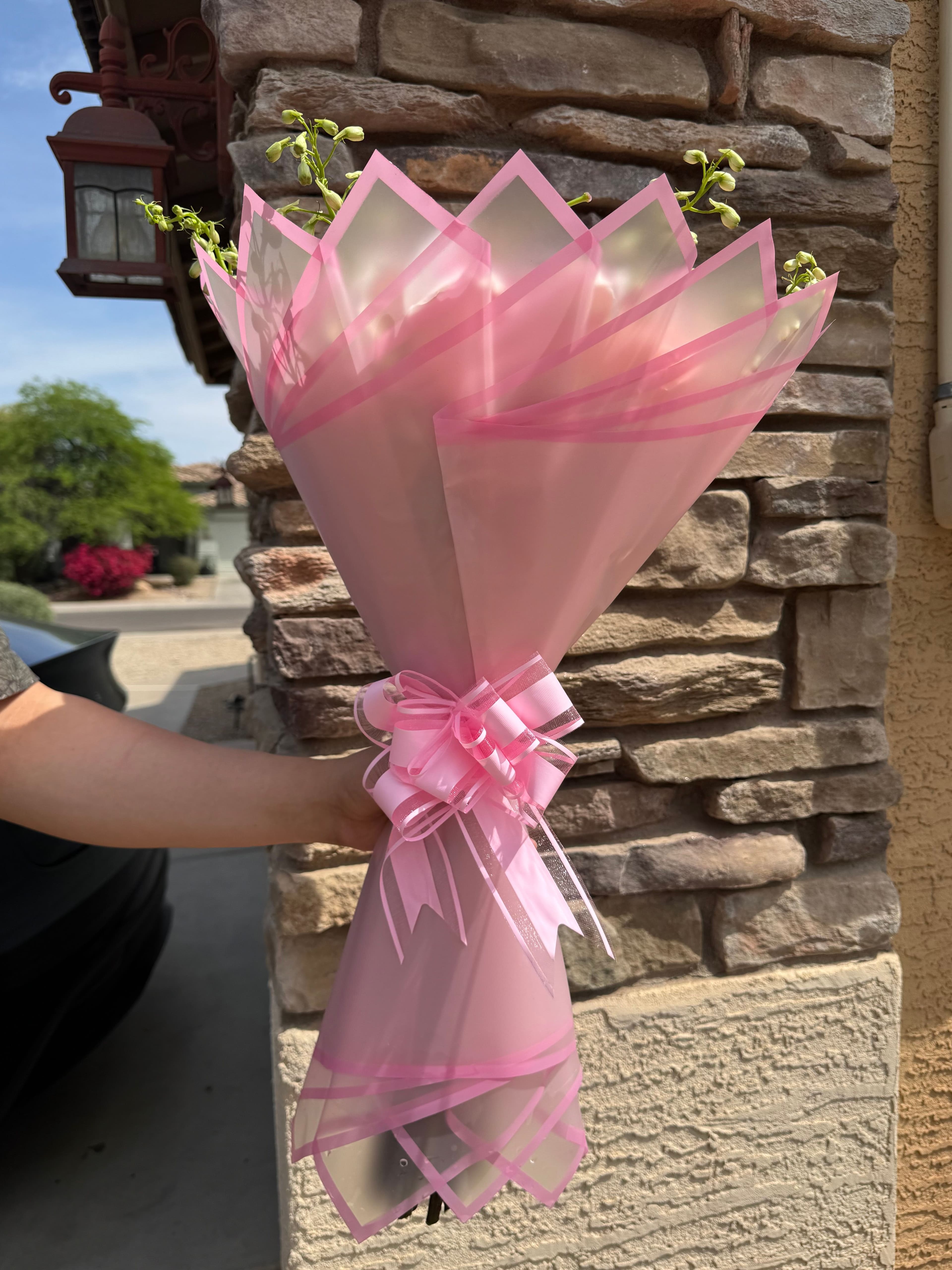 Stargazer Lilies and Roses ๐ - photo 2