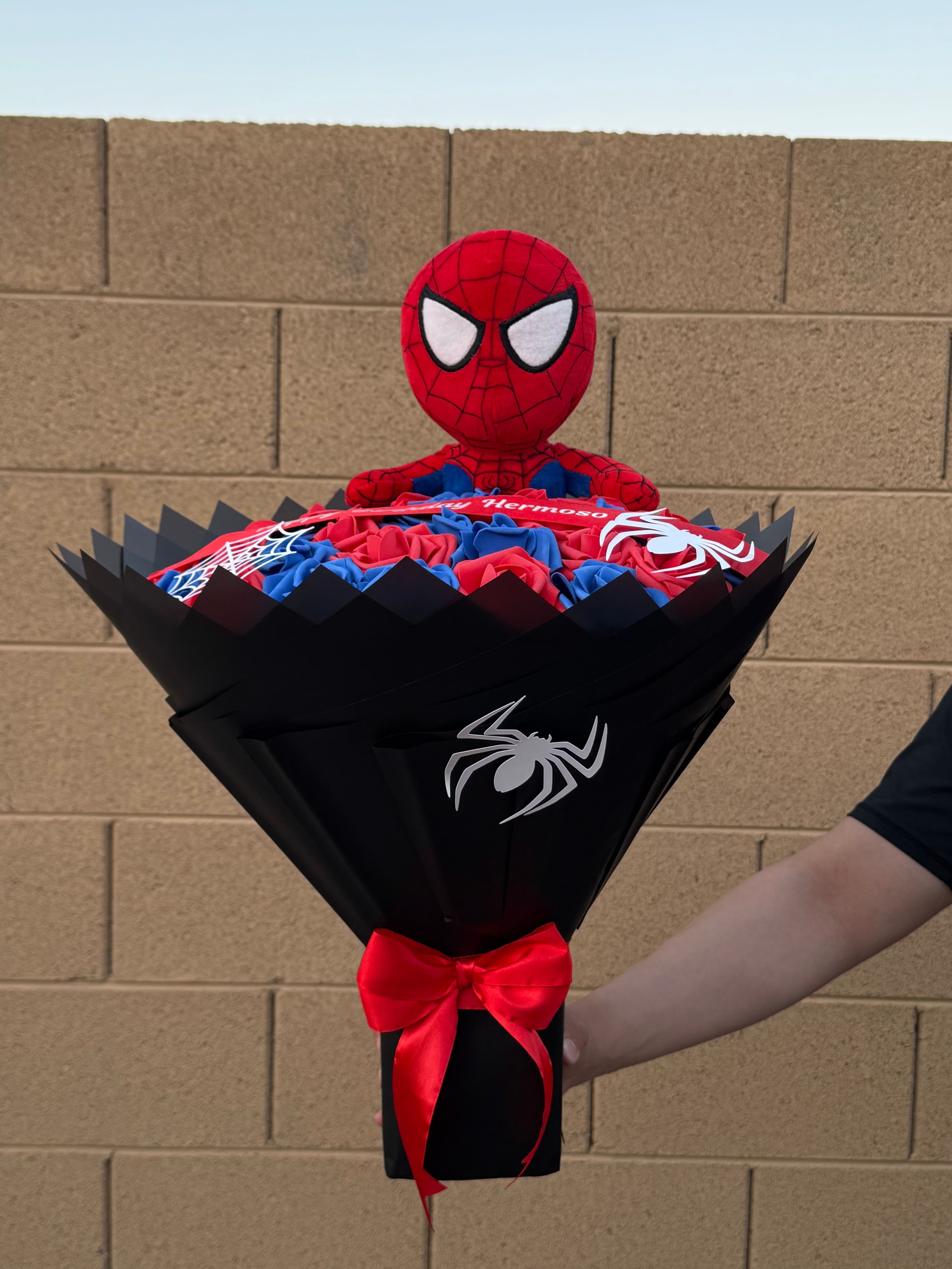 Gift for him Spiderman Bouquet ๐ท๏ธ - photo 2