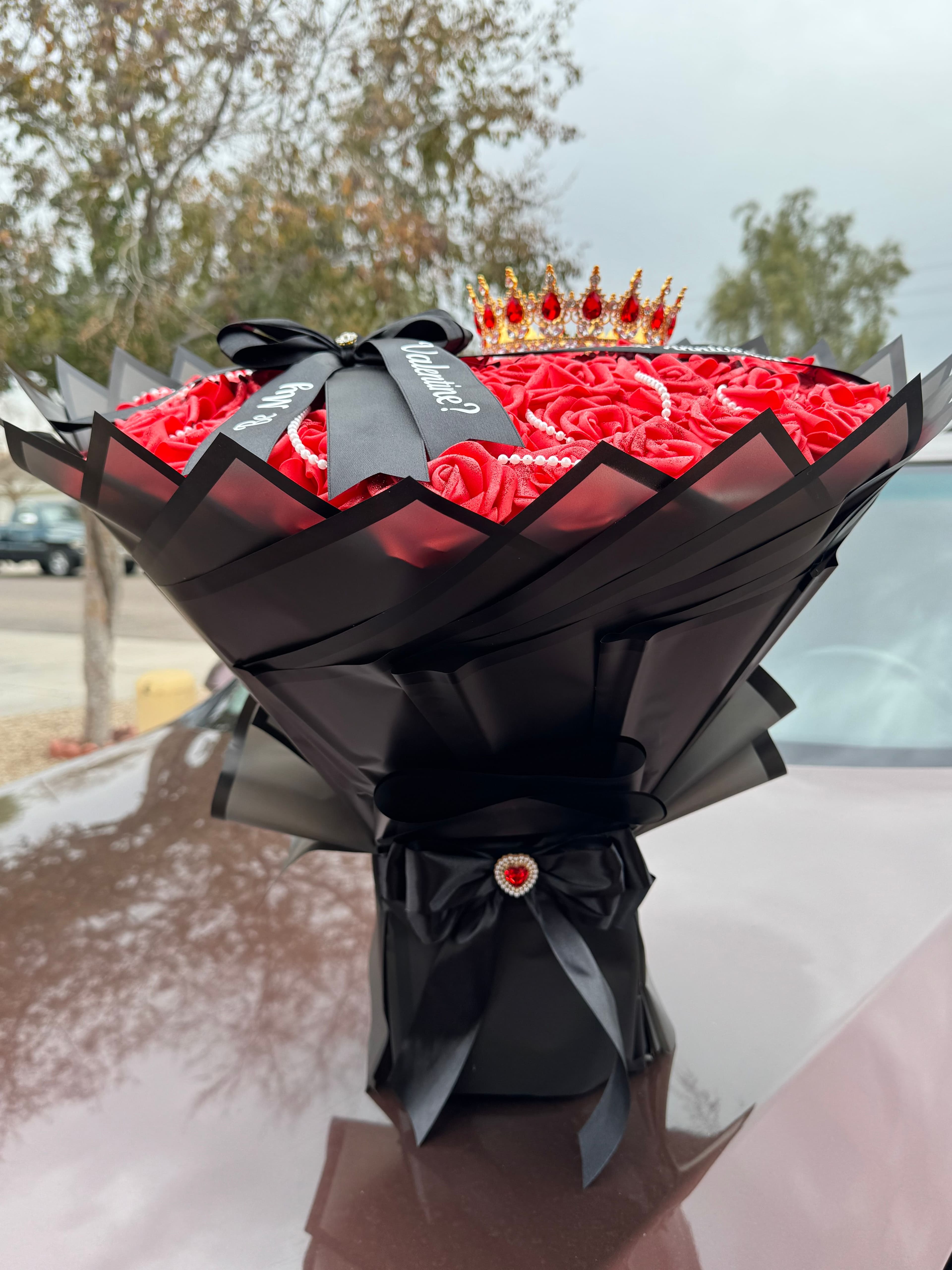 100 Deluxe Red Roses ๐น - photo 2
